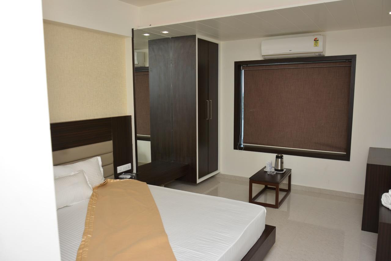 Hotel Darshan Rājula Kültér fotó