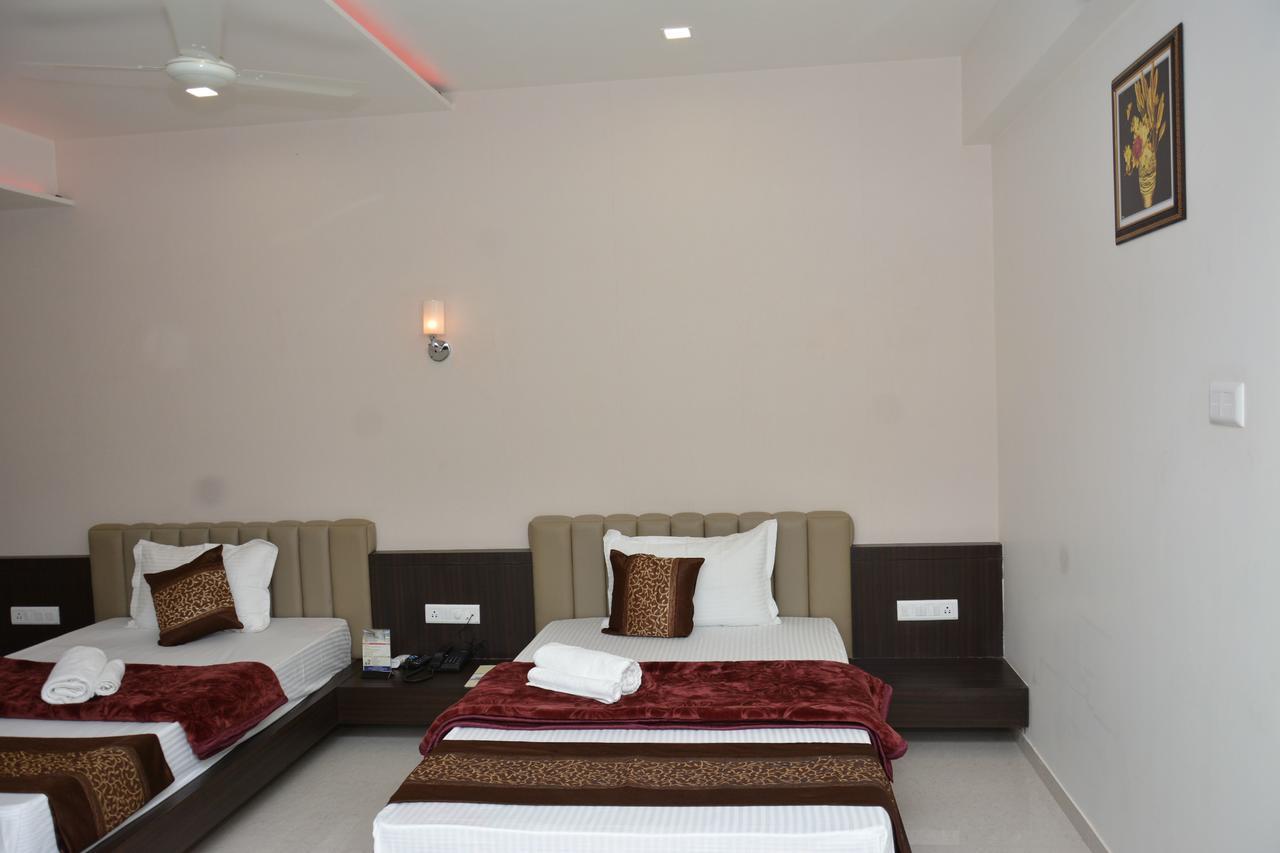 Hotel Darshan Rājula Kültér fotó