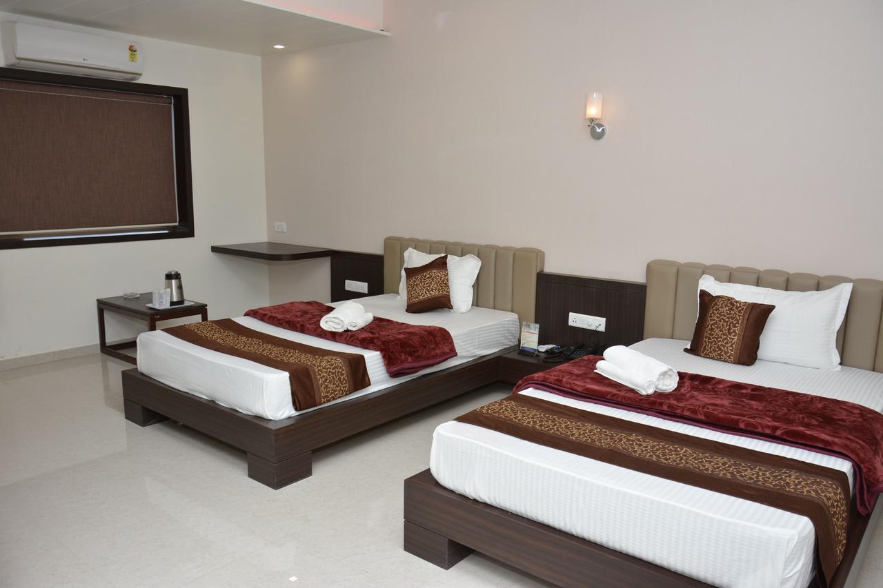 Hotel Darshan Rājula Kültér fotó