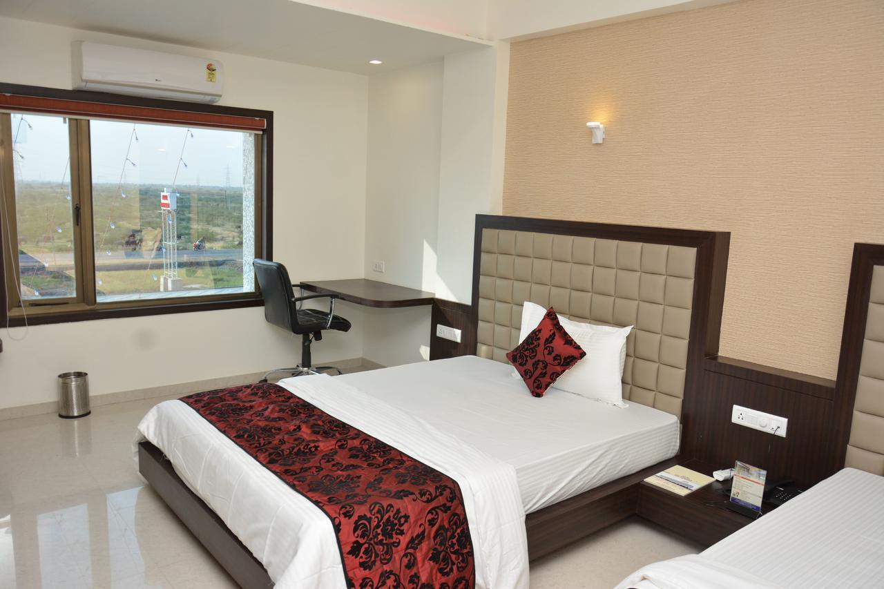 Hotel Darshan Rājula Kültér fotó